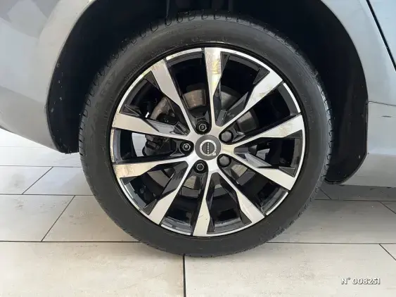 VOLVO V40 II - voiture d'occasion - Photo 4