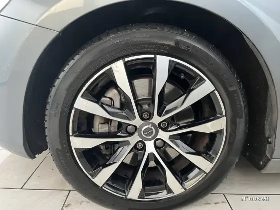 VOLVO V40 II - voiture d'occasion - Photo 2