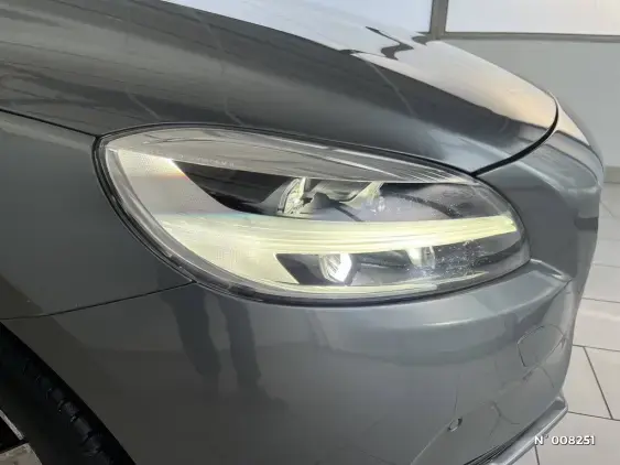 VOLVO V40 II - voiture d'occasion - Photo 12