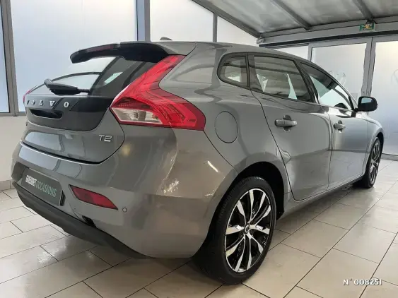 VOLVO V40 II - voiture d'occasion - Photo 3