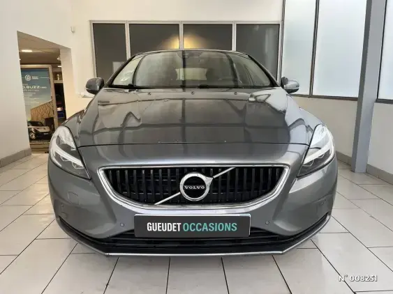 VOLVO V40 II - voiture d'occasion - Photo 11