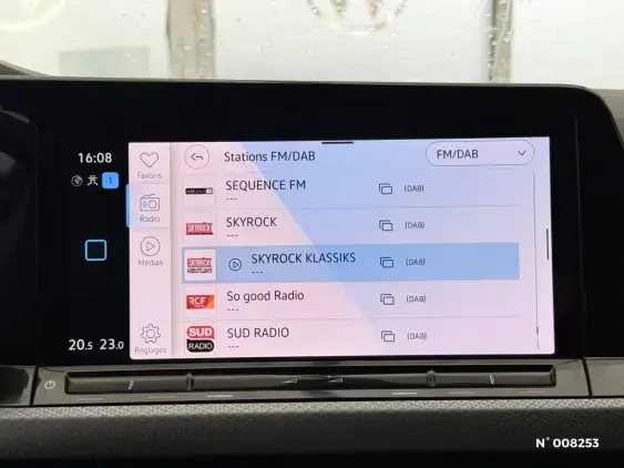 VOLKSWAGEN GOLF V - voiture d'occasion - Photo 27