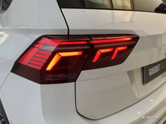 VOLKSWAGEN TIGUAN III - voiture d'occasion - Photo 15