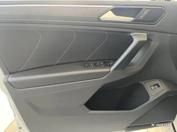 VOLKSWAGEN TIGUAN III - voiture d'occasion - Photo 34