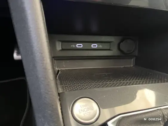 VOLKSWAGEN TIGUAN III - voiture d'occasion - Photo 45