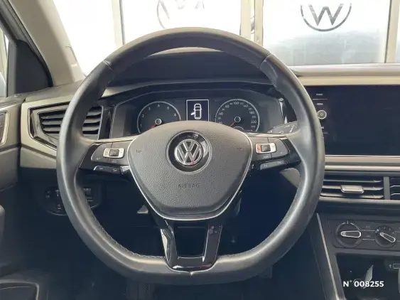 VOLKSWAGEN POLO V - voiture d'occasion - Photo 18