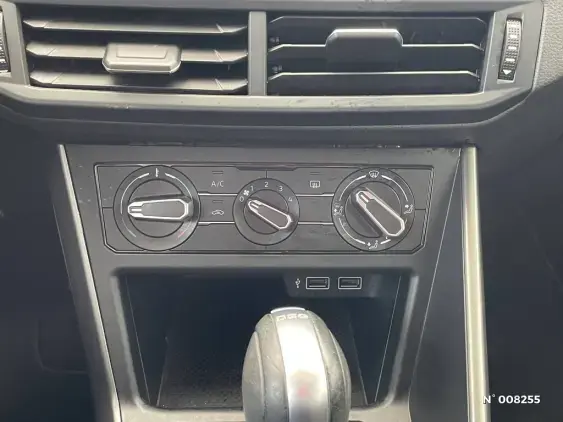 VOLKSWAGEN POLO V - voiture d'occasion - Photo 23