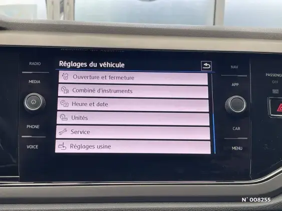 VOLKSWAGEN POLO V - voiture d'occasion - Photo 29