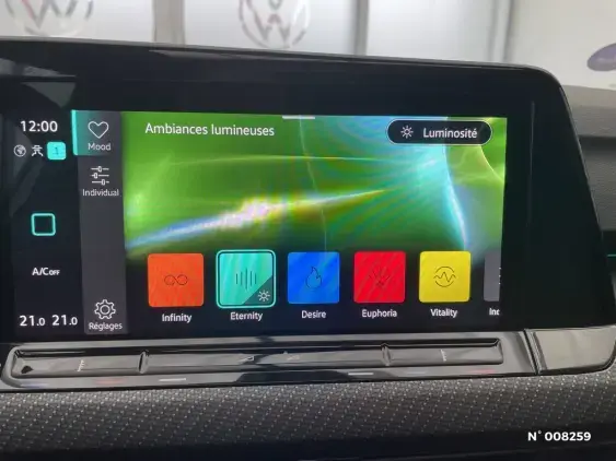 VOLKSWAGEN GOLF V - voiture d'occasion - Photo 24