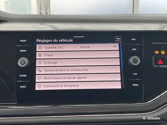 VOLKSWAGEN POLO V - voiture d'occasion - Photo 29