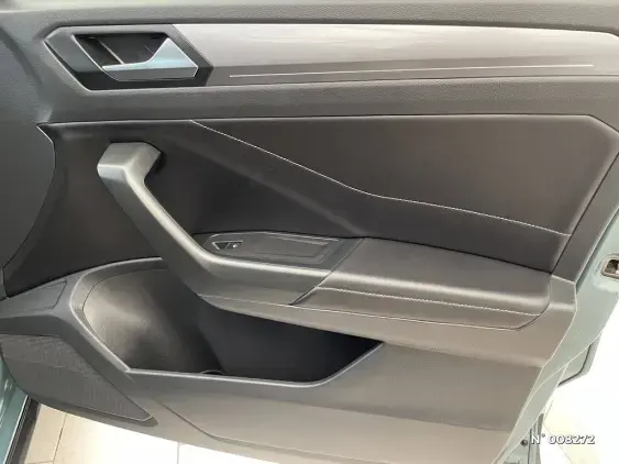 VOLKSWAGEN T-ROC II - voiture d'occasion - Photo 22