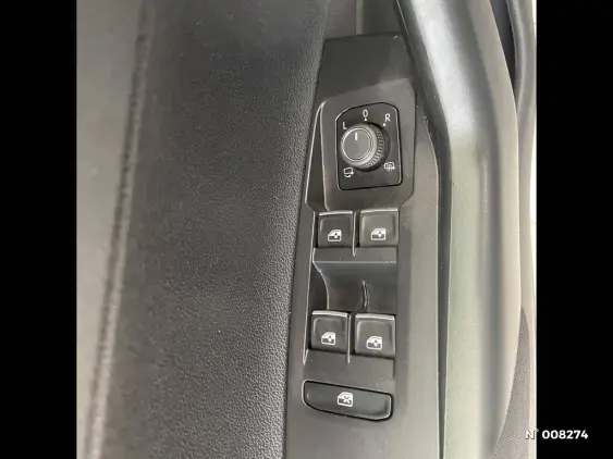 VOLKSWAGEN POLO V - voiture d'occasion - Photo 19