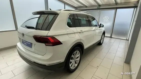 VOLKSWAGEN TIGUAN III - voiture d'occasion - Photo 4