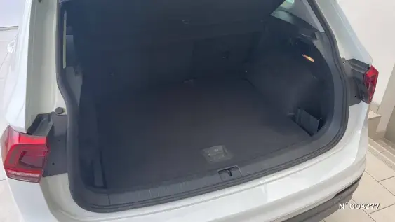 VOLKSWAGEN TIGUAN III - voiture d'occasion - Photo 15