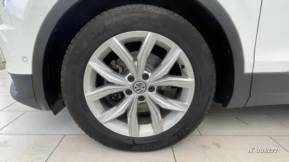 VOLKSWAGEN TIGUAN III - voiture d'occasion - Photo 16