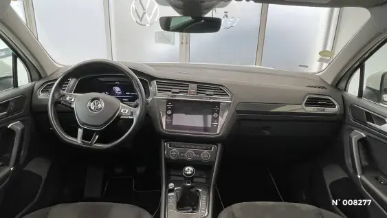 VOLKSWAGEN TIGUAN III - voiture d'occasion - Photo 25