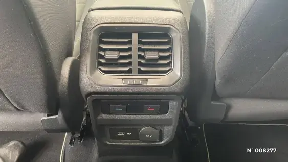 VOLKSWAGEN TIGUAN III - voiture d'occasion - Photo 35