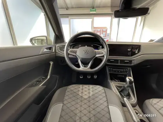 VOLKSWAGEN POLO V - voiture d'occasion - Photo 5