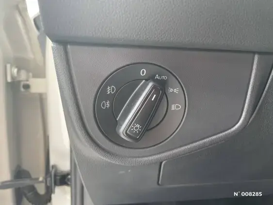 VOLKSWAGEN POLO V - voiture d'occasion - Photo 18