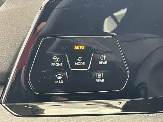 VOLKSWAGEN GOLF V - voiture d'occasion - Photo 38