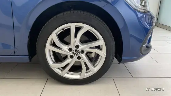 VOLKSWAGEN POLO V - voiture d'occasion - Photo 12