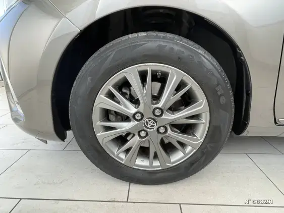 TOYOTA YARIS III - voiture d'occasion - Photo 12