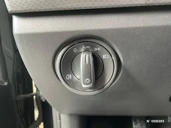 VOLKSWAGEN UP - voiture d'occasion - Photo 19