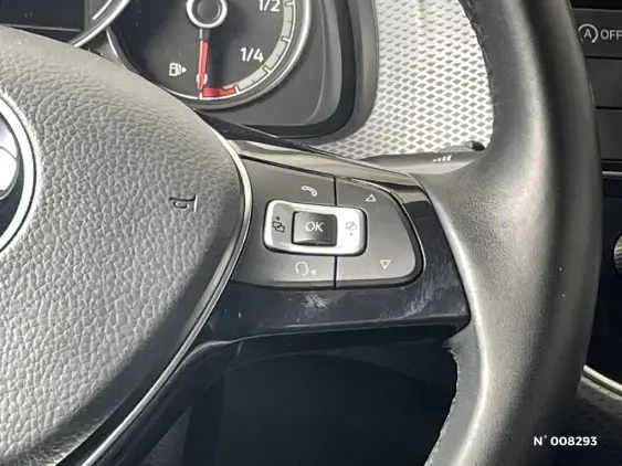 VOLKSWAGEN UP - voiture d'occasion - Photo 24