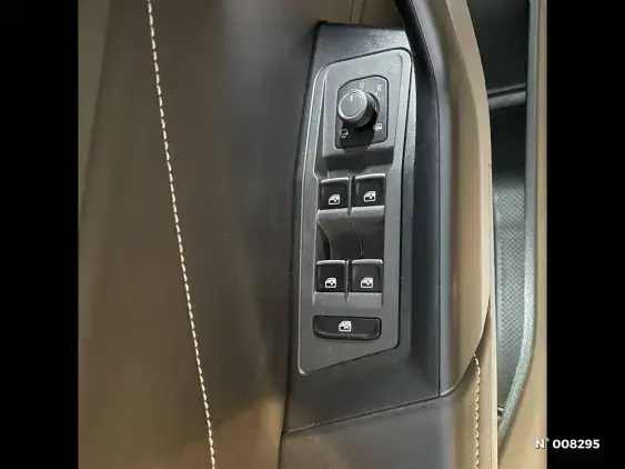 VOLKSWAGEN T-ROC II - voiture d'occasion - Photo 22