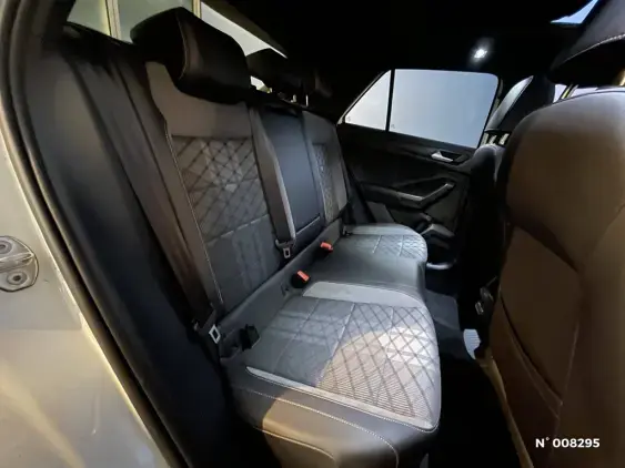 VOLKSWAGEN T-ROC II - voiture d'occasion - Photo 24