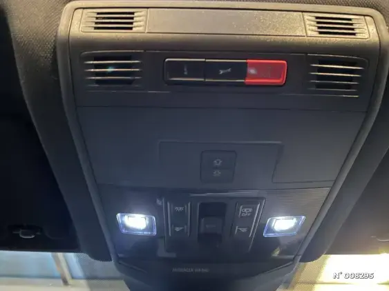 VOLKSWAGEN T-ROC II - voiture d'occasion - Photo 30