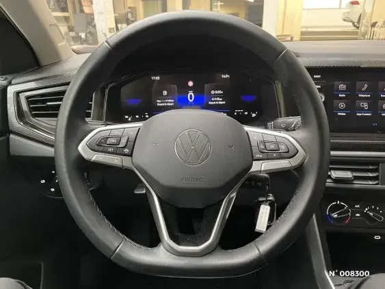 VOLKSWAGEN POLO V - voiture d'occasion - Photo 13