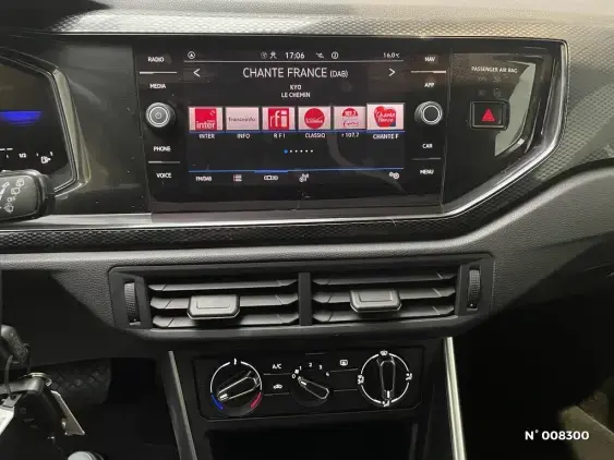 VOLKSWAGEN POLO V - voiture d'occasion - Photo 15