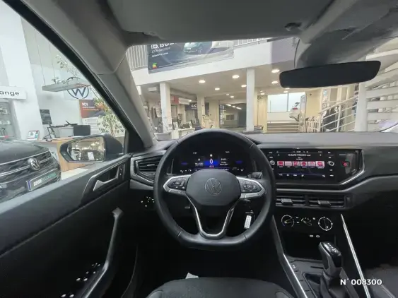 VOLKSWAGEN POLO V - voiture d'occasion - Photo 19