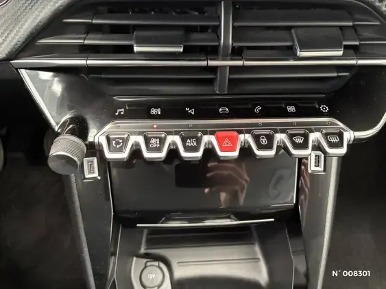 PEUGEOT 2008 II - voiture d'occasion - Photo 40