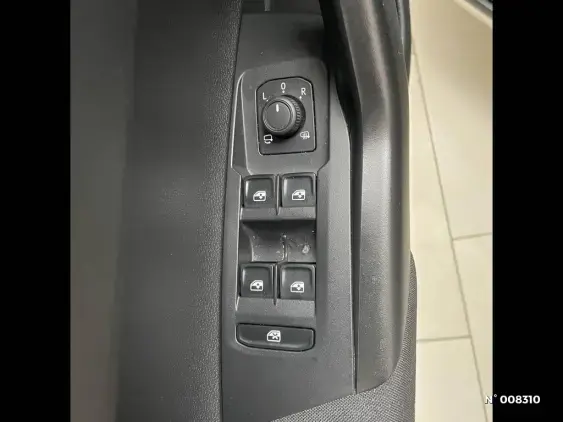 VOLKSWAGEN TAIGO - voiture d'occasion - Photo 11