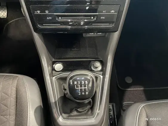 VOLKSWAGEN T-CROSS - voiture d'occasion - Photo 27