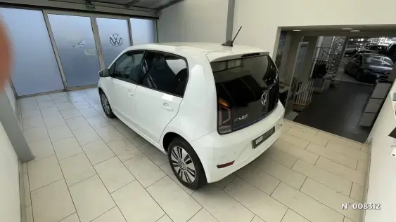 VOLKSWAGEN E-UP! II - voiture d'occasion - Photo 10