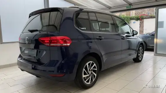 VOLKSWAGEN TOURAN - voiture d'occasion - Photo 2