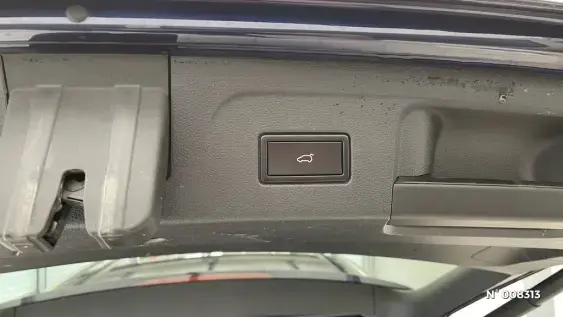 VOLKSWAGEN TOURAN - voiture d'occasion - Photo 15