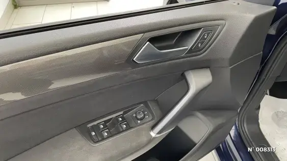 VOLKSWAGEN TOURAN - voiture d'occasion - Photo 18