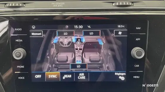 VOLKSWAGEN TOURAN - voiture d'occasion - Photo 27