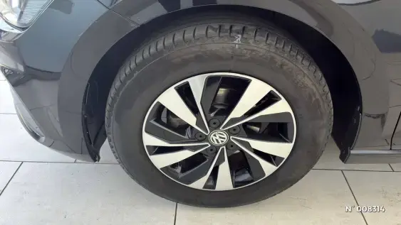 VOLKSWAGEN POLO V - voiture d'occasion - Photo 15