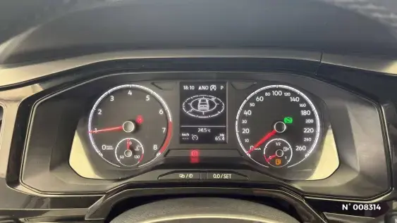 VOLKSWAGEN POLO V - voiture d'occasion - Photo 22