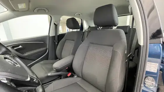 VOLKSWAGEN POLO V - voiture d'occasion - Photo 19