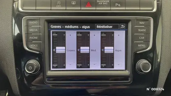 VOLKSWAGEN POLO V - voiture d'occasion - Photo 26