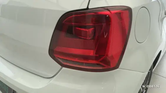 VOLKSWAGEN POLO V - voiture d'occasion - Photo 8