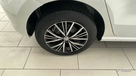 VOLKSWAGEN POLO V - voiture d'occasion - Photo 15