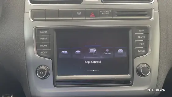 VOLKSWAGEN POLO V - voiture d'occasion - Photo 25