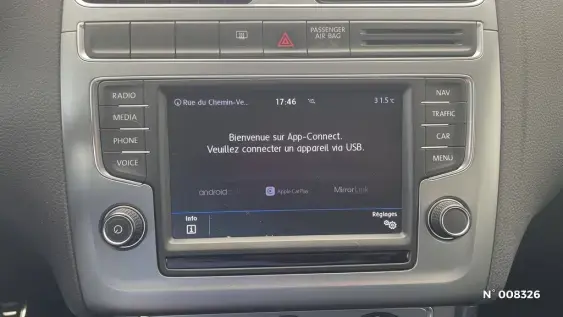VOLKSWAGEN POLO V - voiture d'occasion - Photo 26